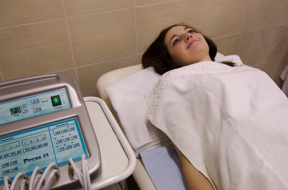 Spa Hotel Cajkovskij Karlovy Vary Eksteriør bilde